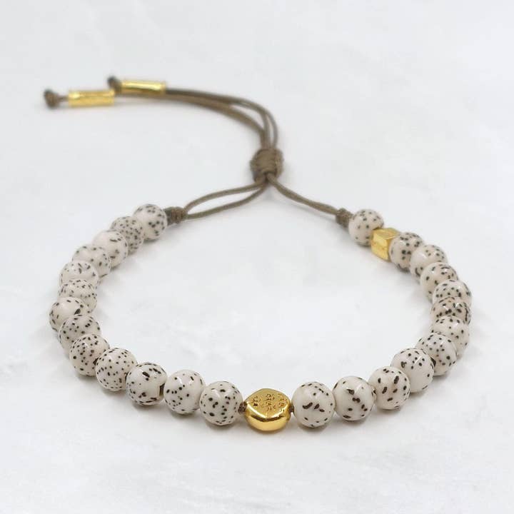 Bracelet MOSO - Graine de fleur de lotus - Doré pour la vente par Roseparo