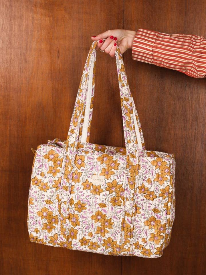 Sac week end Lurex Camel pour la vente par SO FAMILY