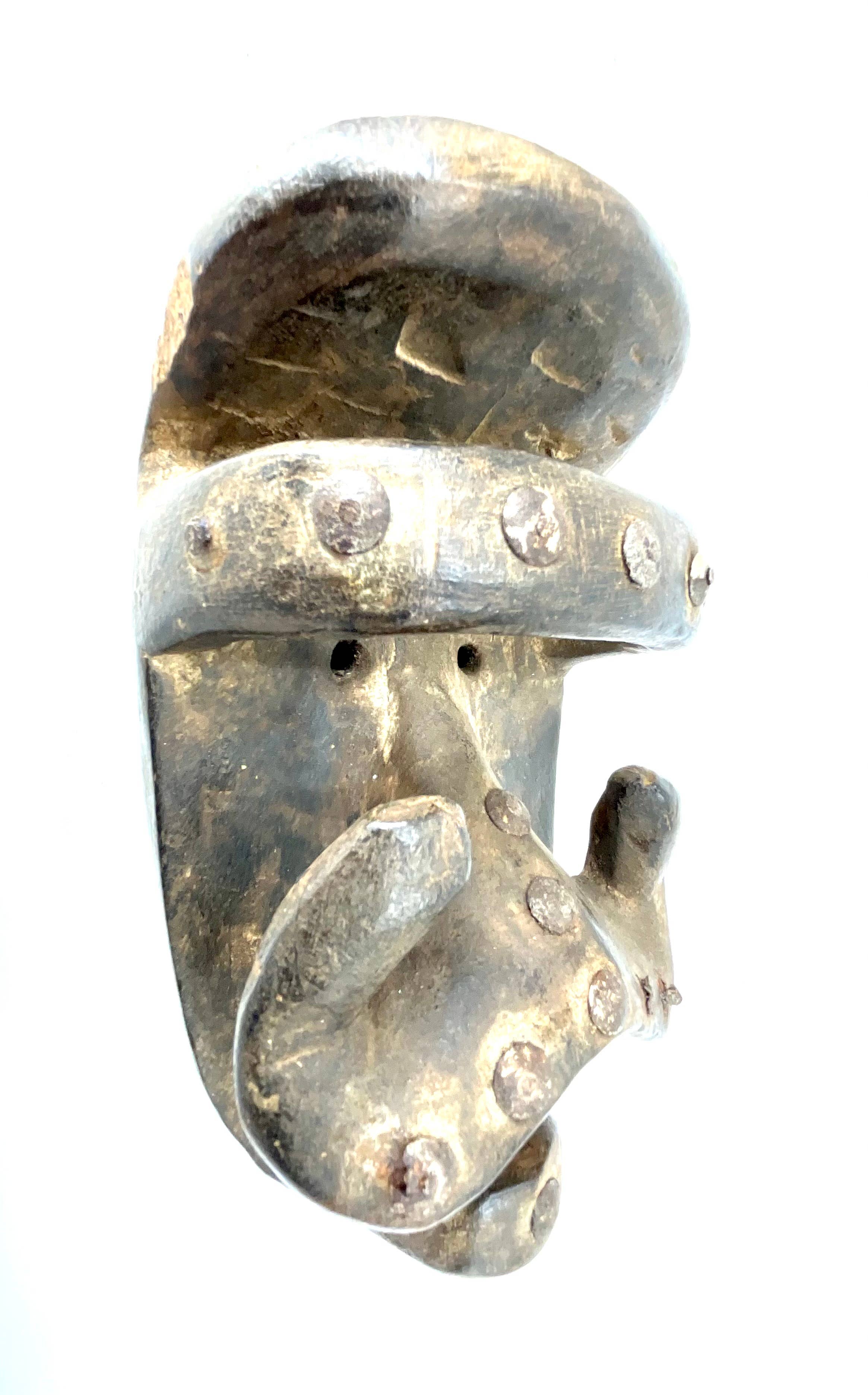 Jofa African Imports - Venta al por mayor Arte mural en madera - Máscara de Pasaporte Bete - Costa de Marfil2