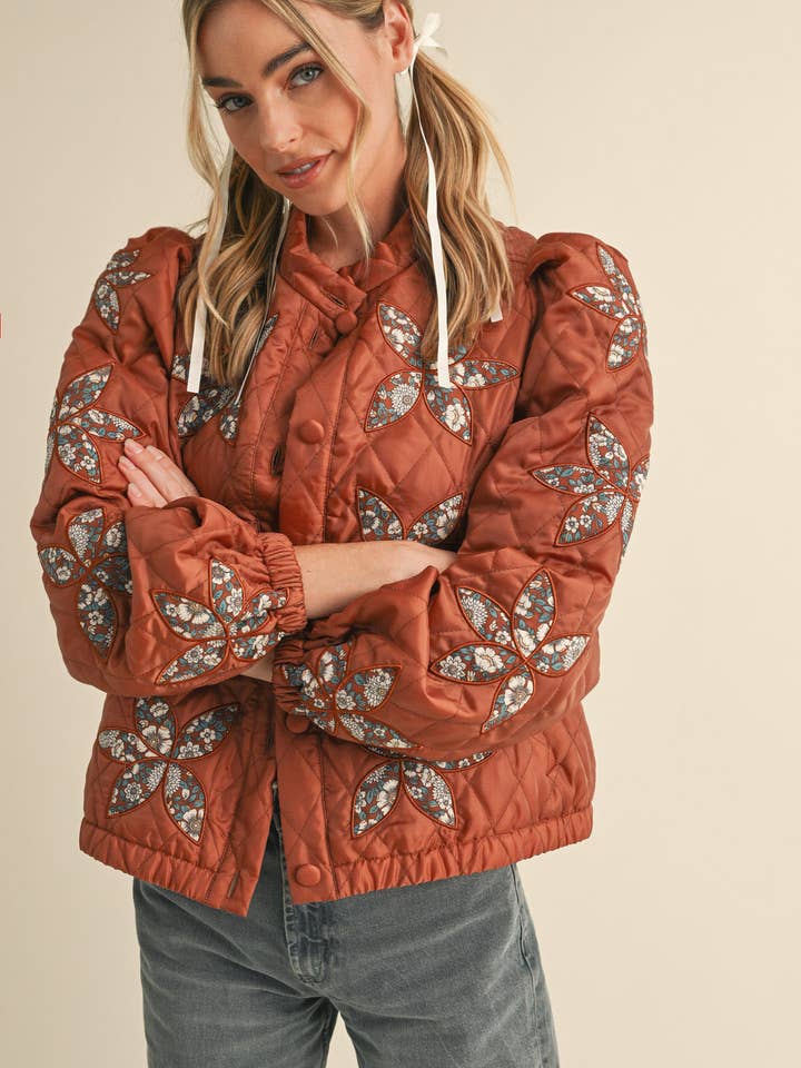 &MERCI - Wholesale Jacket - Women's - QUILTED JACKET WITH FLORAL PATCHWORK MJK330026