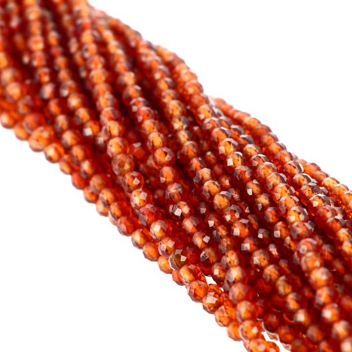 Perles Grenat Orangé Facettées 3 mm pour la vente par Artisans de Madagascar