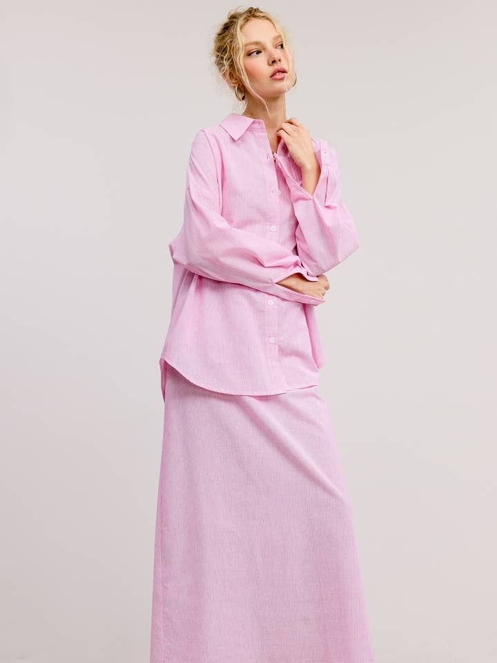 Ensemble assorti chemise à col rayé et jupe longue pour la vente par Mimosa