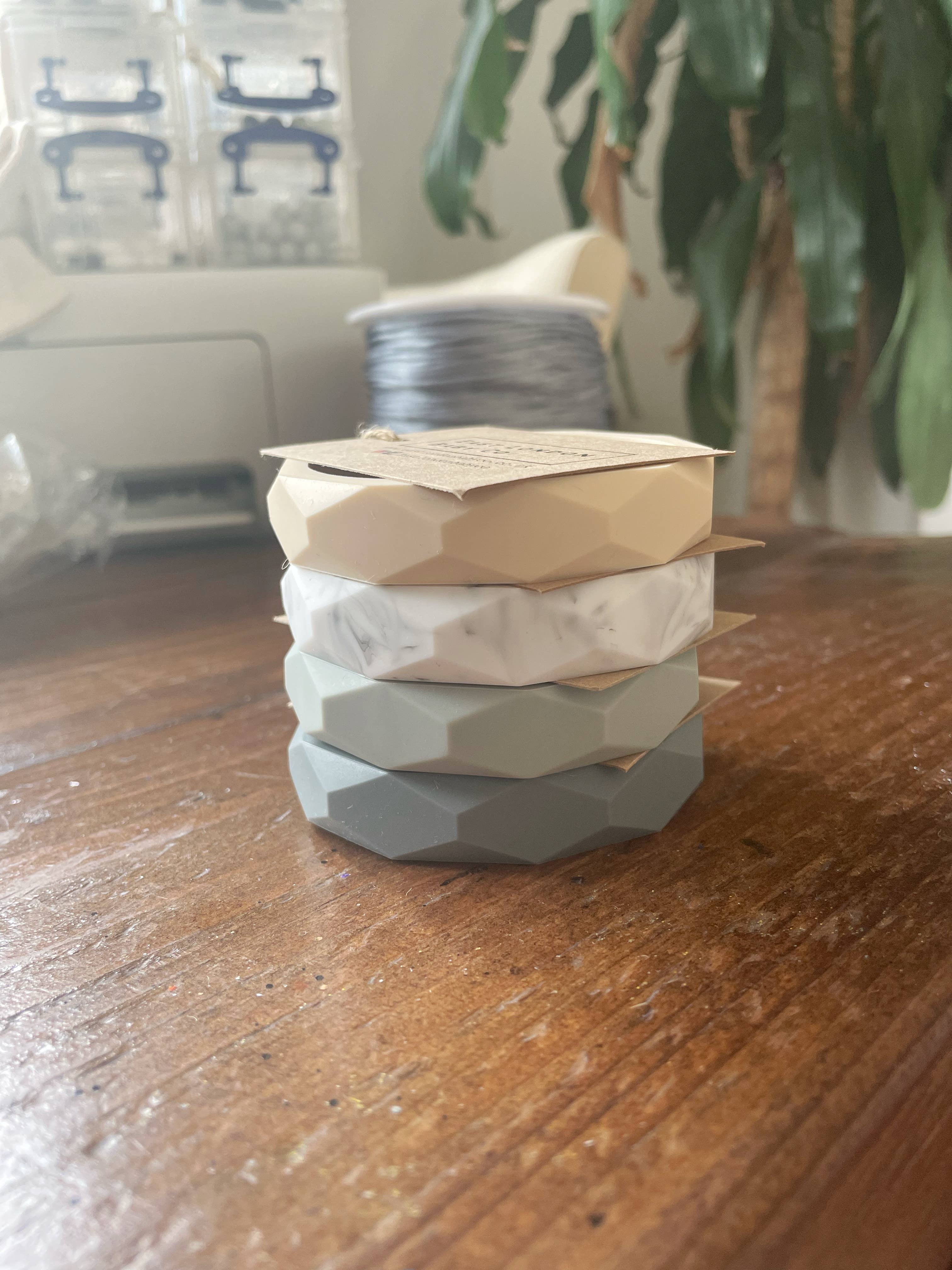 East London Baby Co - Vente Bracelet jonc - Bracelet de dentition géométrique en silicone pour mamans8