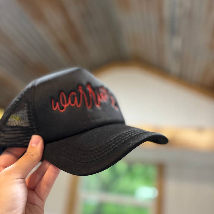 Gorra con cierre trasero y mascota bordada del espíritu escolar. para venta al por mayor de Chicken Scratch Design Co.