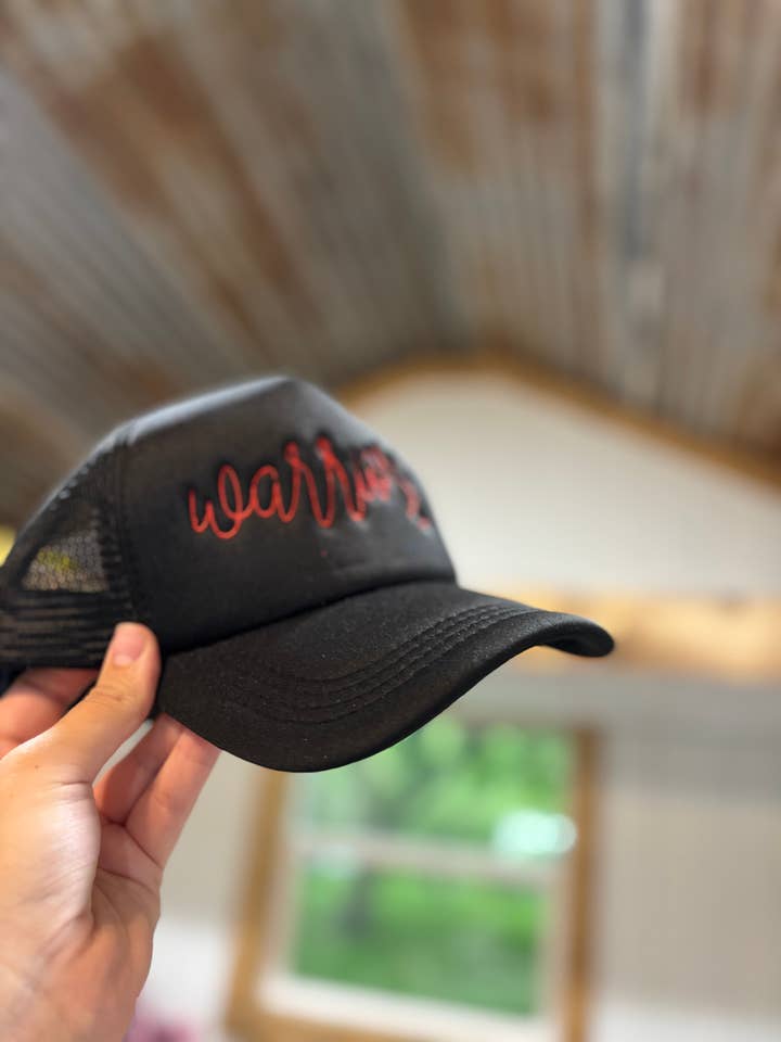 Gorra con cierre trasero y mascota bordada del espíritu escolar. para venta al por mayor de Chicken Scratch Design Co.