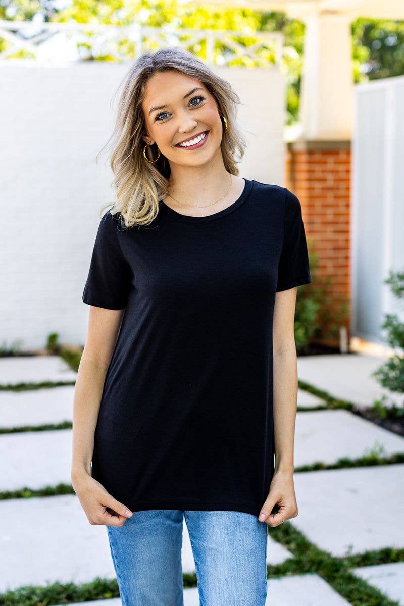 Black Crewneck Tee for wholesale on Faire1