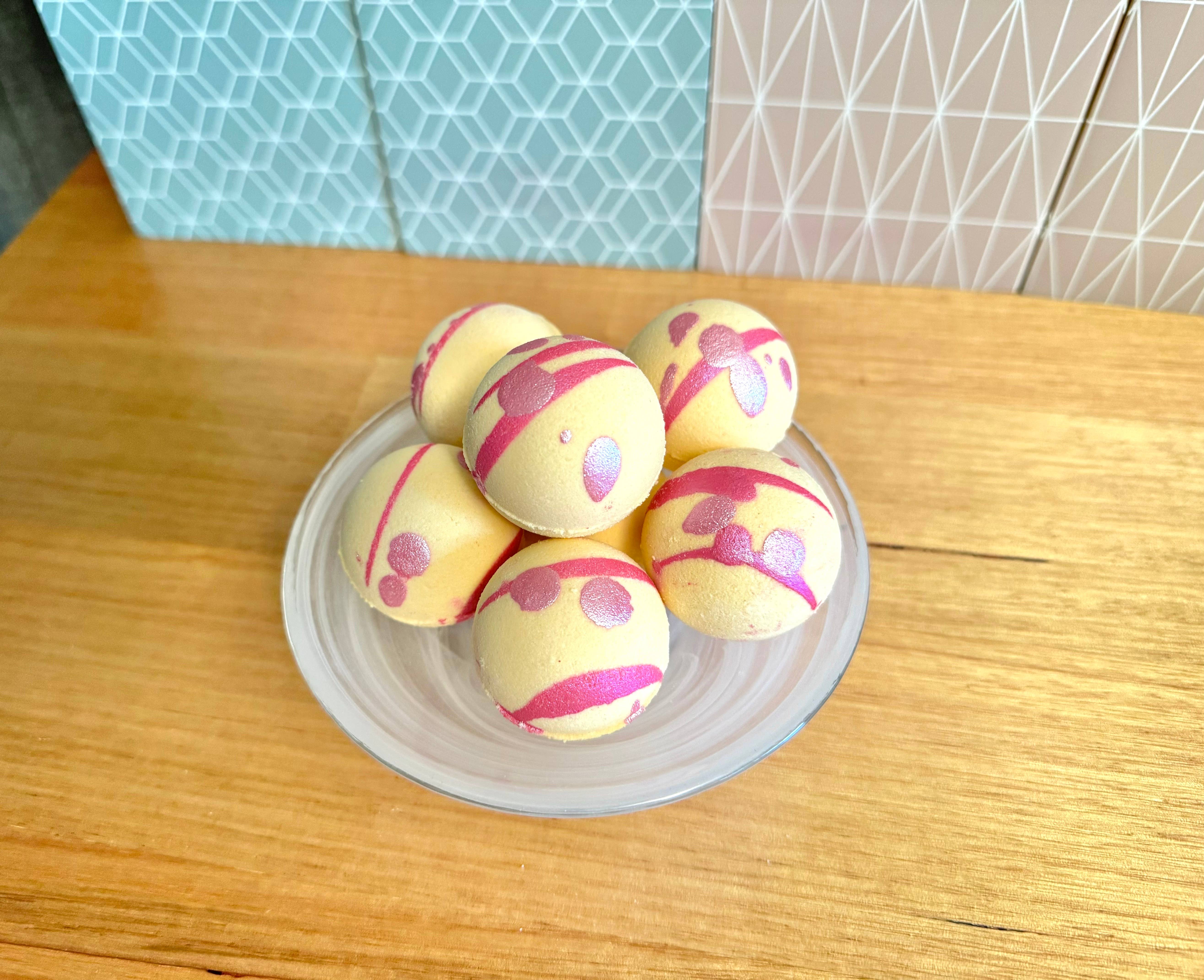 Suave Soaps - Vente Bombe de bain/poudre effervescente pour le bain - Mini bombes de bain artisanales au lait de chèvre6