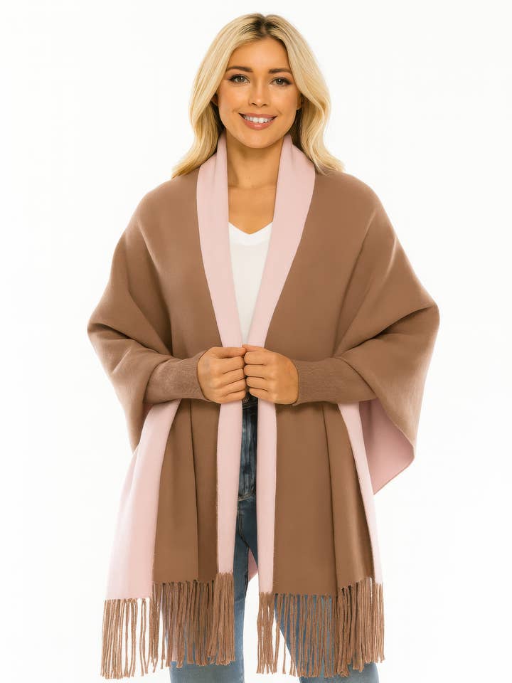 Châle ouvert à franges en colorblock pour la vente par CC Wholesale Clothing