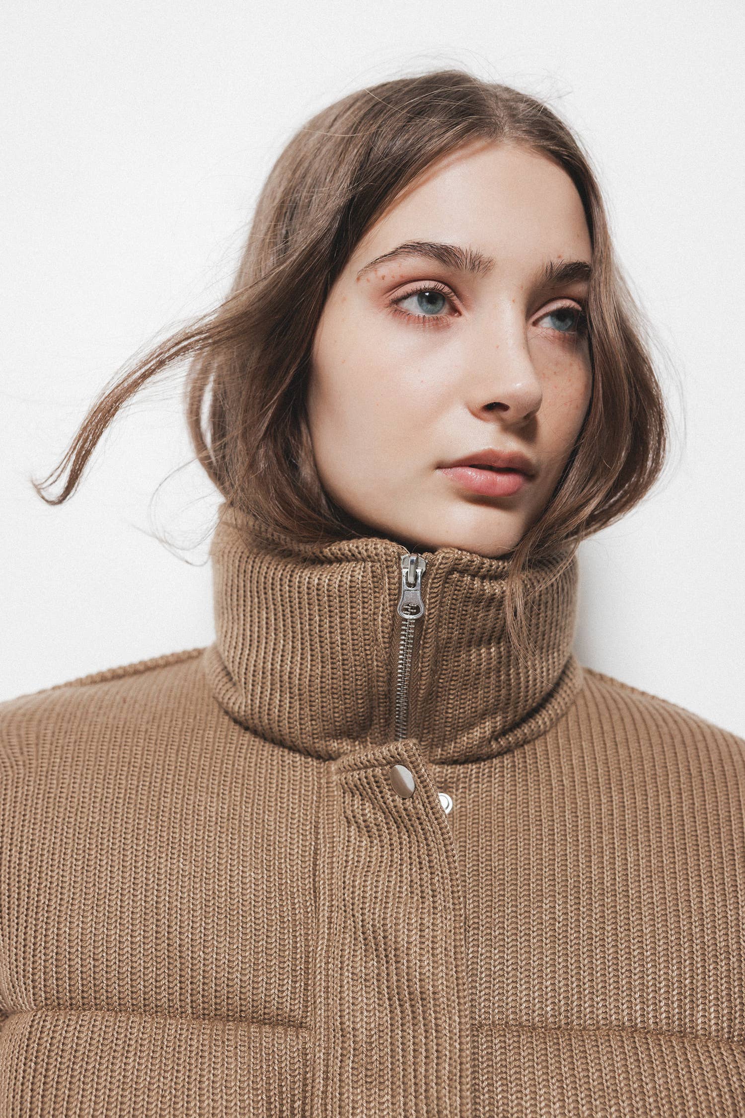 Lanidor - Wholesale Pufferjack - Dames - Corduroy Puffer Jas (423549-18)2