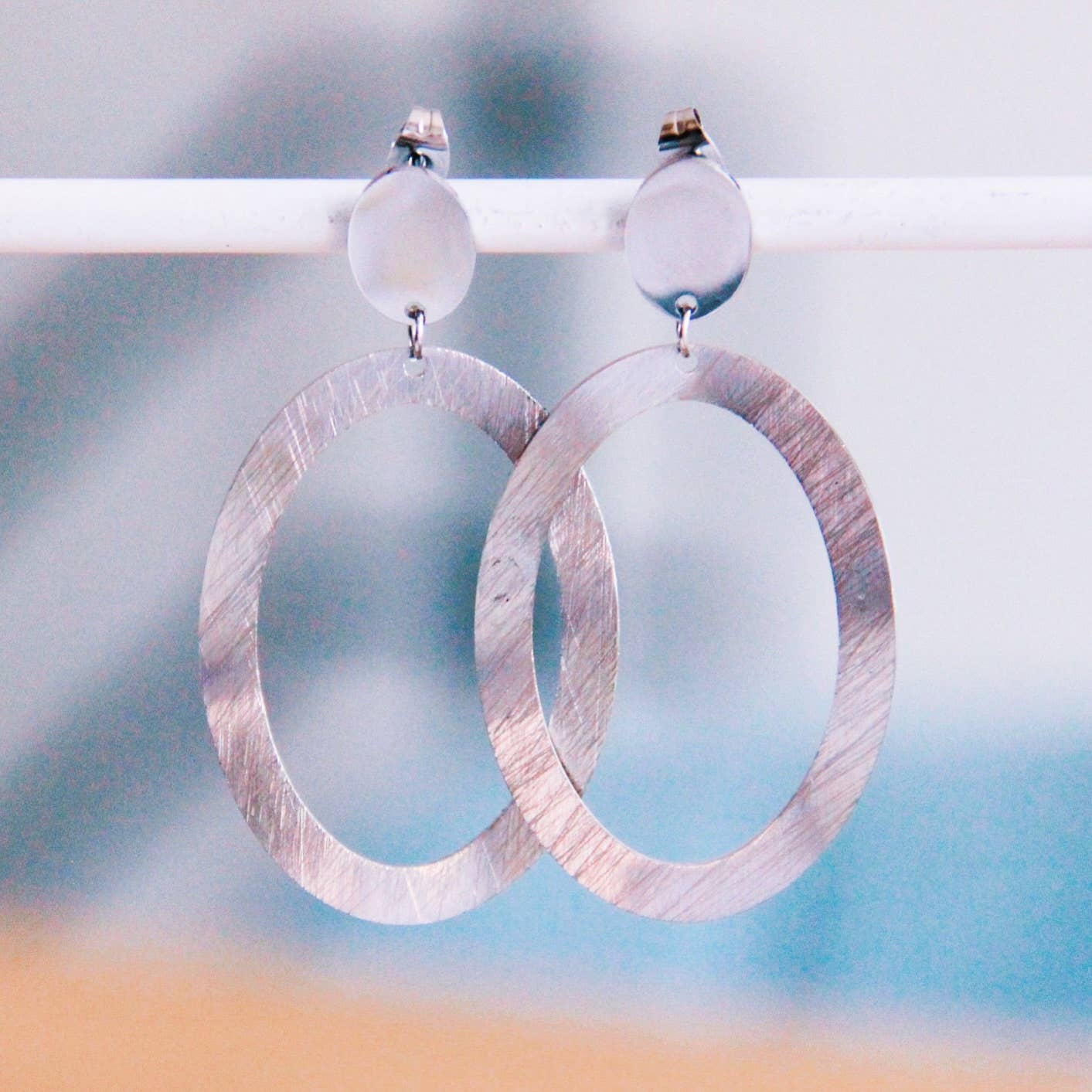 Bazou - Wholesale Dangle Earrings - Statement Earring Large Oval Ring - Silver