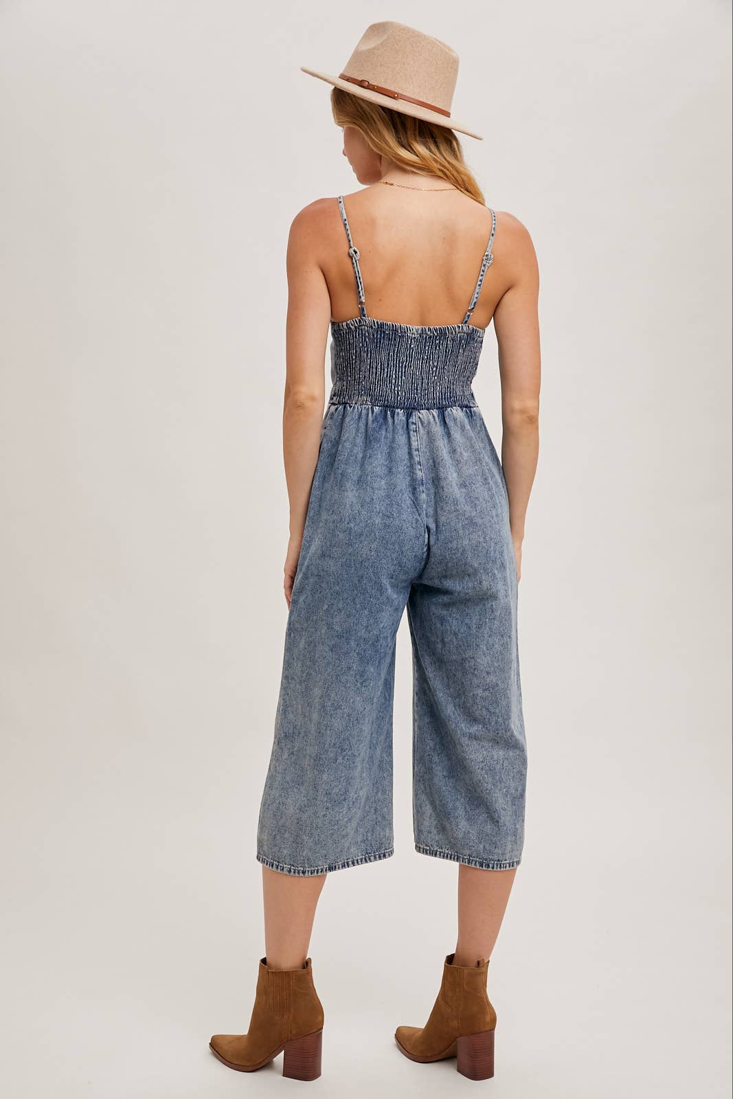 Bluivy - Vente Combinaison – femme - COMBINAISON EN JEAN DÉLAVÉ À L'ACIDE4