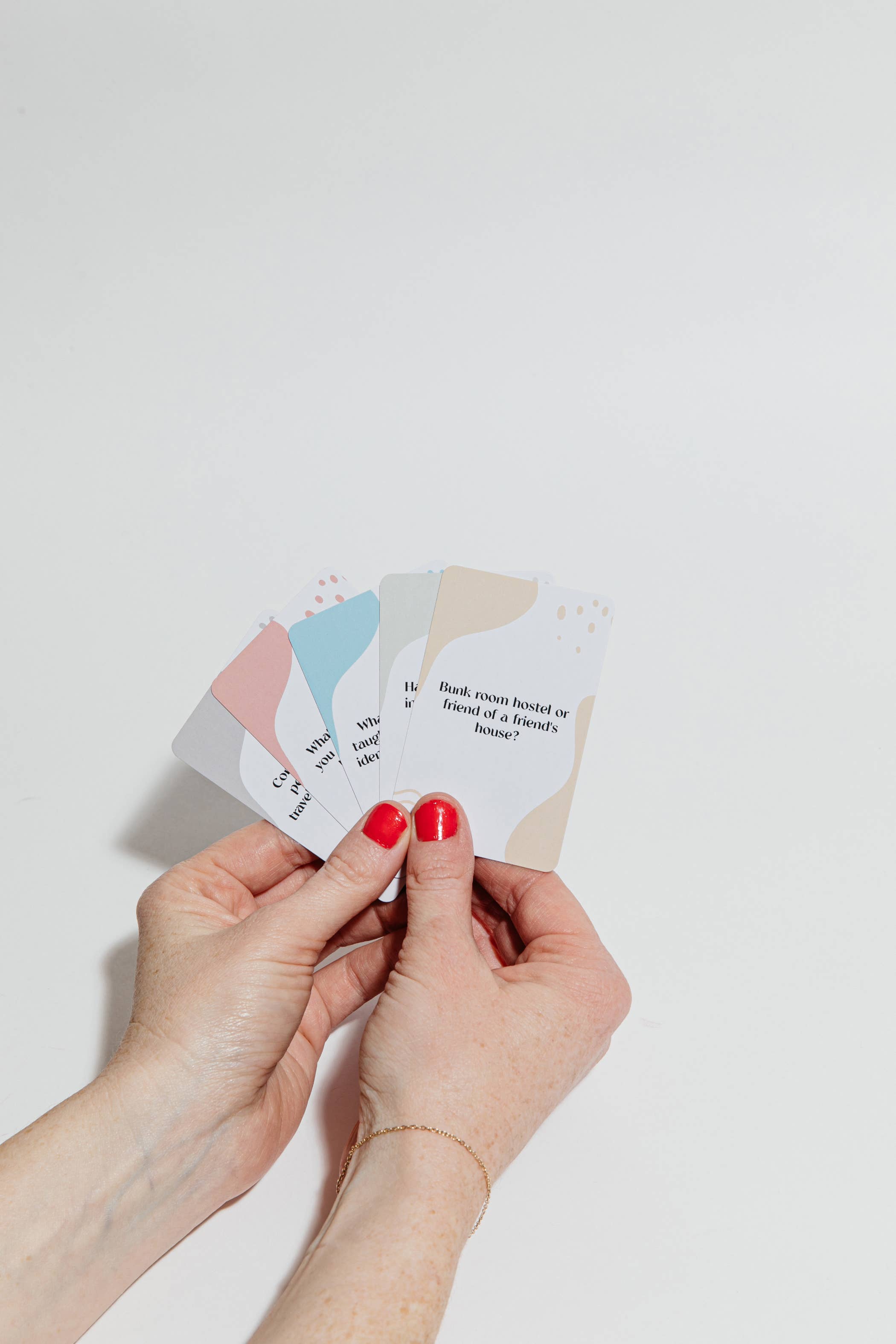 Wanderlust Game Co. – wholesale Card game – Wanderlust Table: A Conversation Game for Travelers2