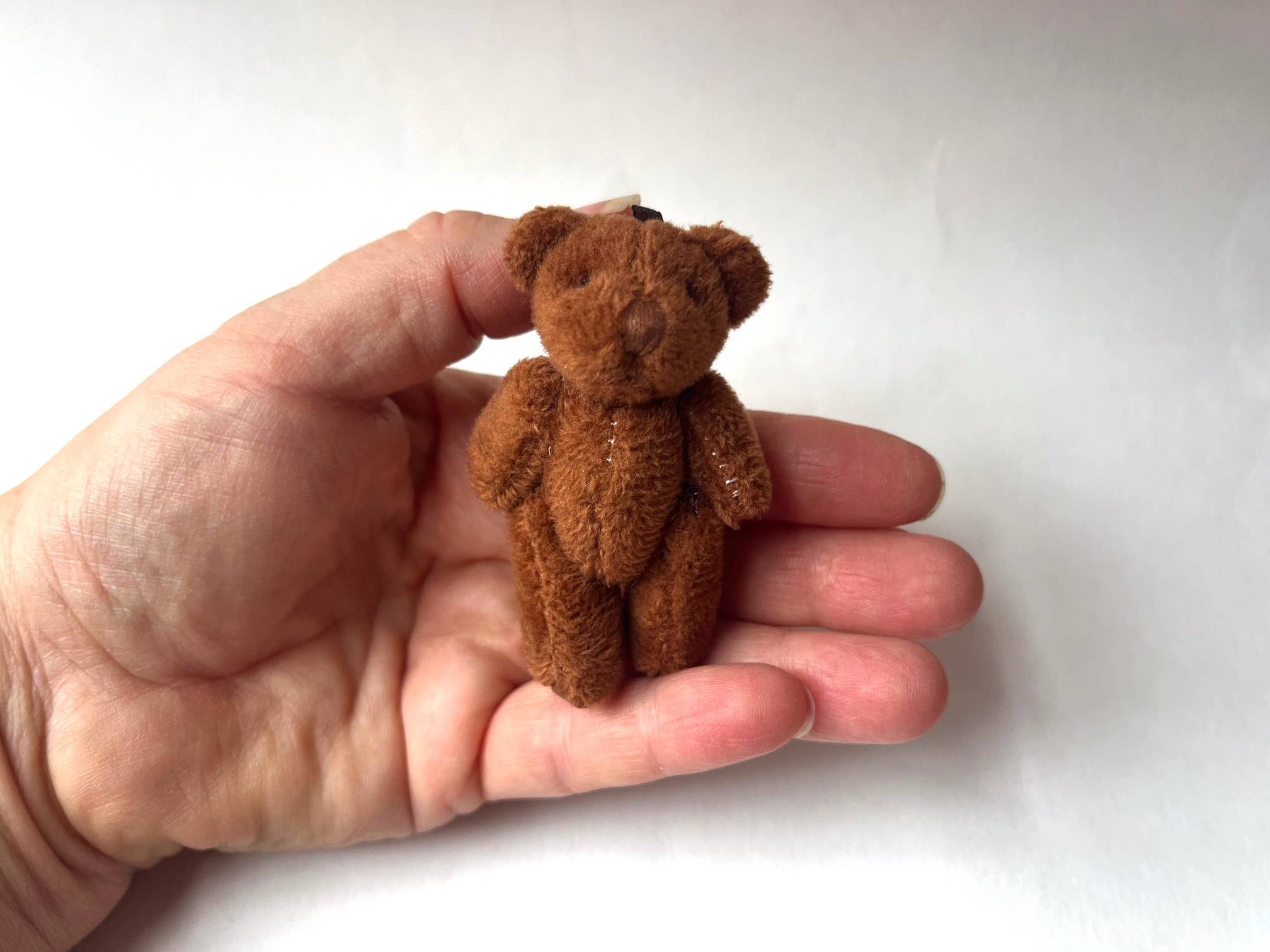 The Gifted Rat - Wholesale Stuffed/Plush Toy - Kids & Baby - Miniature Plush Bear With Brown Feet (dark brown)2