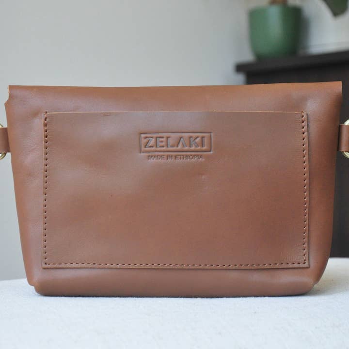 Zelaki Leather Company - Wholesale Belt Bag - Women's - Jinka Belt Bag / Convertible Crossbody, Sling, and Belt Bag 1
