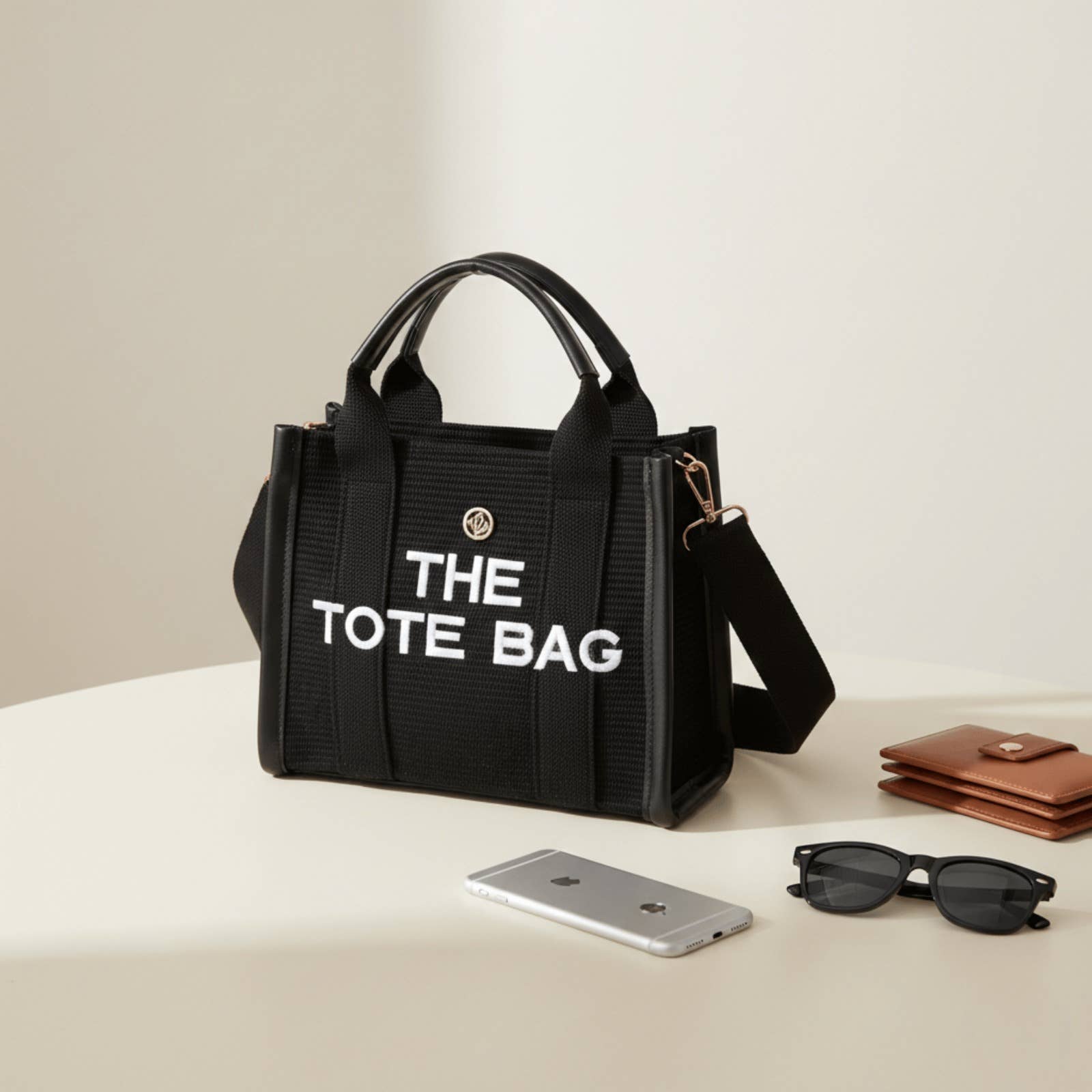 VIA FIORE – Großhandel Tragetasche – Damen – Schwarze Canvas-Tragetasche mit schwarzem Besatz5