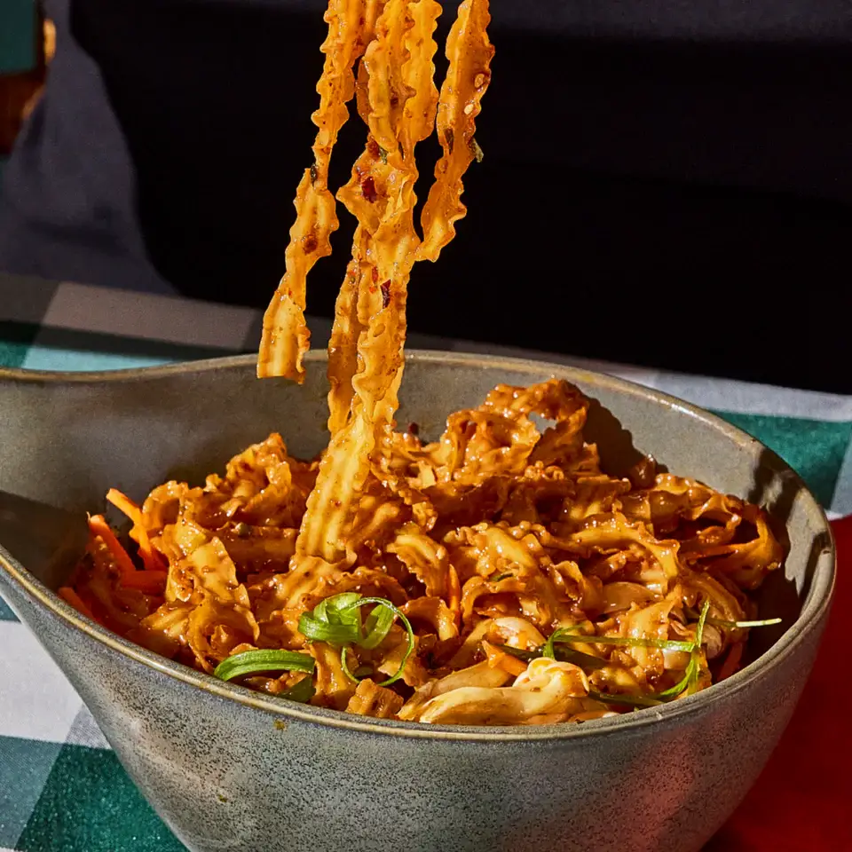 Fly By Jing - Wholesale Ramen - Sweet + Spicy Noodles (6-pack in Display Ready Case)6