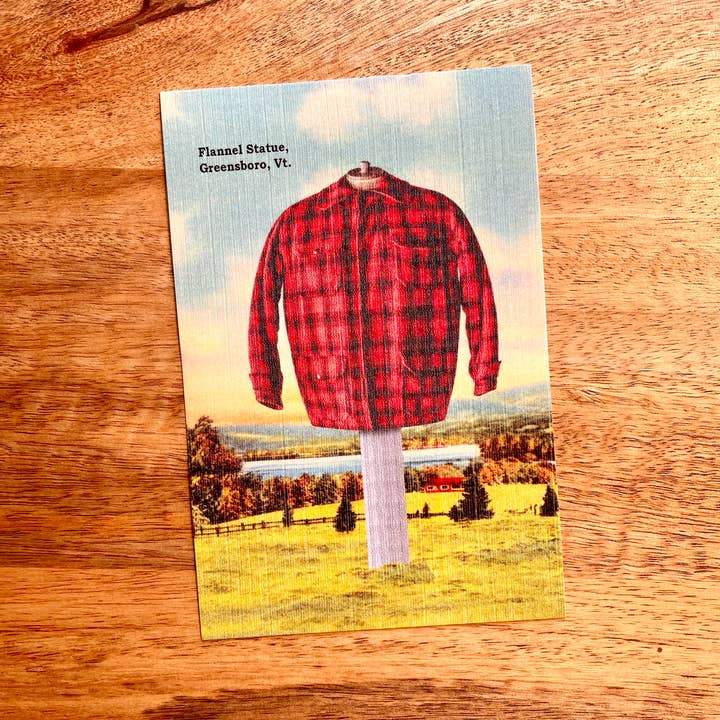 Cartolina con statua di flanella del Vermont per la vendita all'ingrosso da parte di Colossal Sanders
