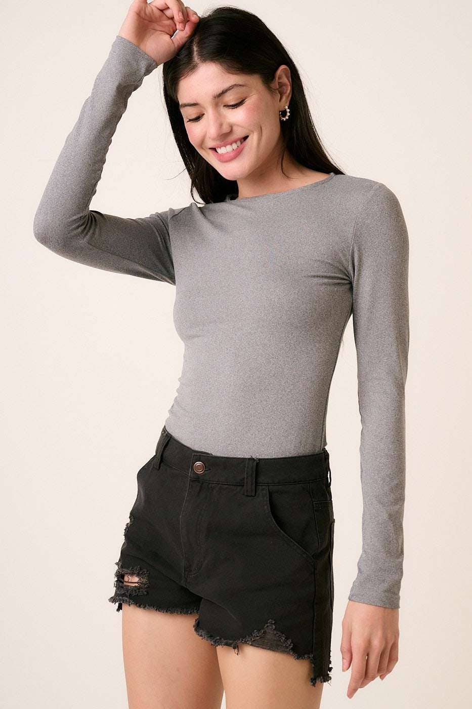 mittoshop - Vendita all'ingrosso Top in maglia - Donna - TOP IN MAGLIA A MANICHE LUNGHE CON SCOLLO TONDO DTY2