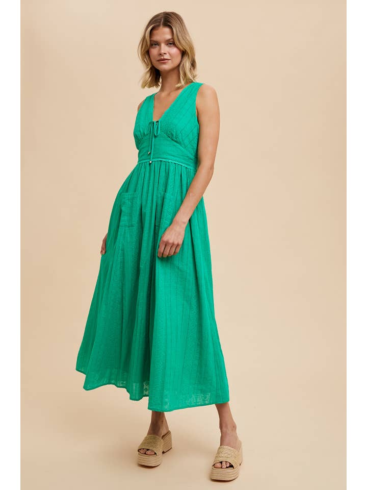 In Loom - Wholesale Dress - Women's - COTTON EYELET SLEEVELESS DRESS