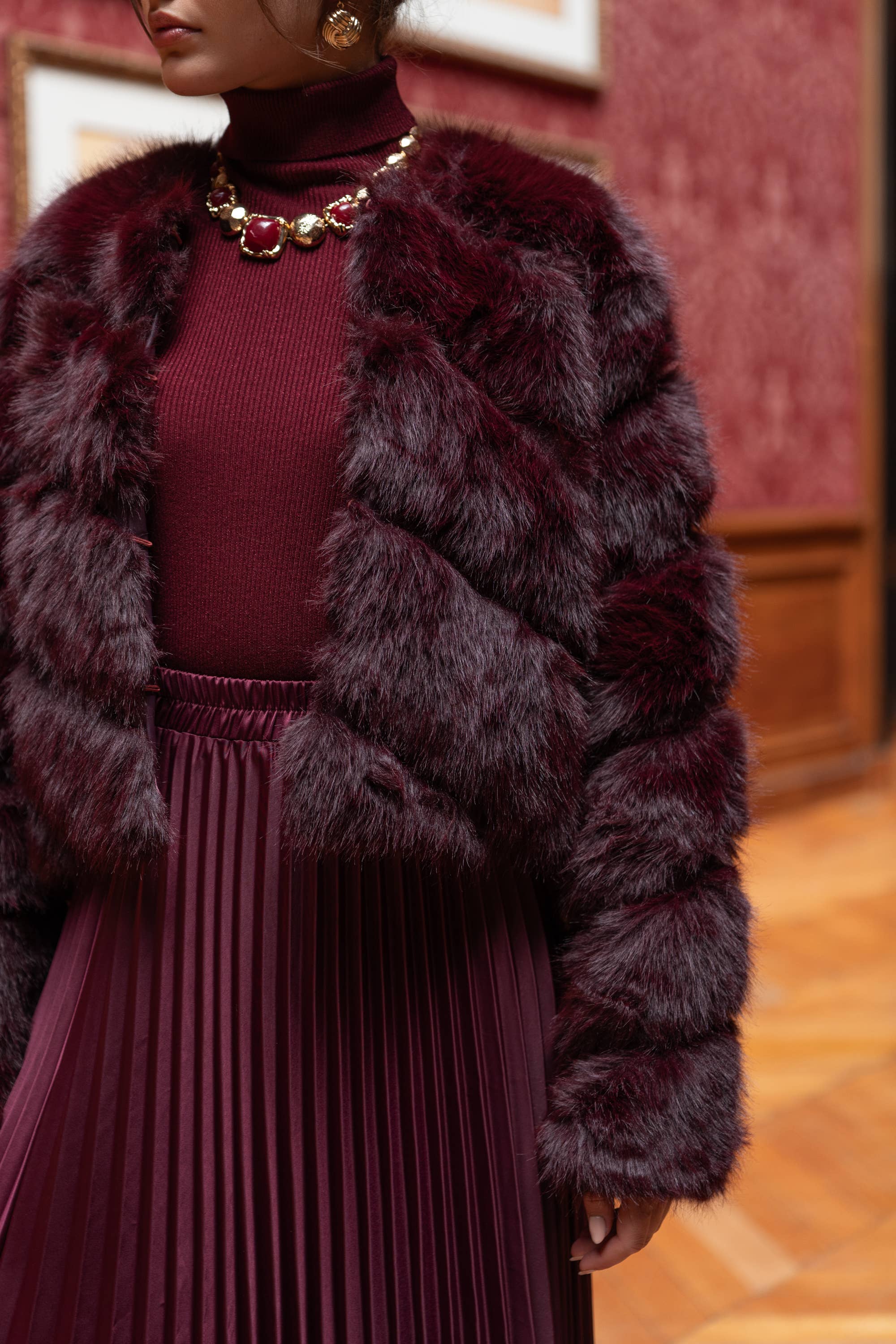 CHOKLATE PARIS – Großhandel Jacke – Damen – Paula kurze Jacke aus Kunstpelz - Y16825