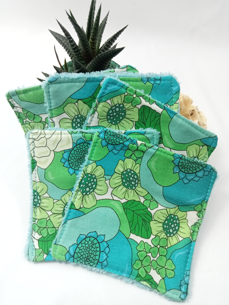 ZHENZHI - Wholesale Makeup Remover - Makeup remover wipes x5 vintage flowers4