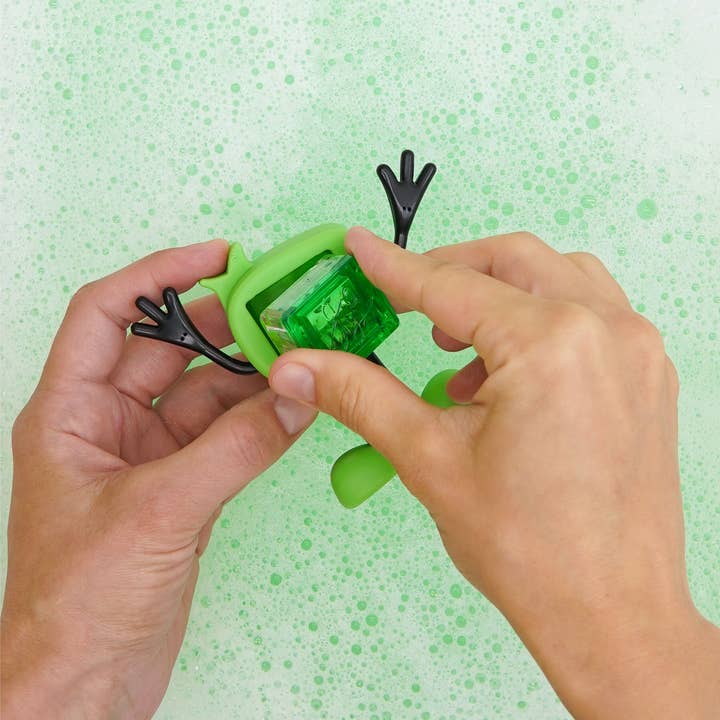 Glo Pals - Wholesale Light-Up Toy - Kids & Baby - Glo Pals Pippa Character4