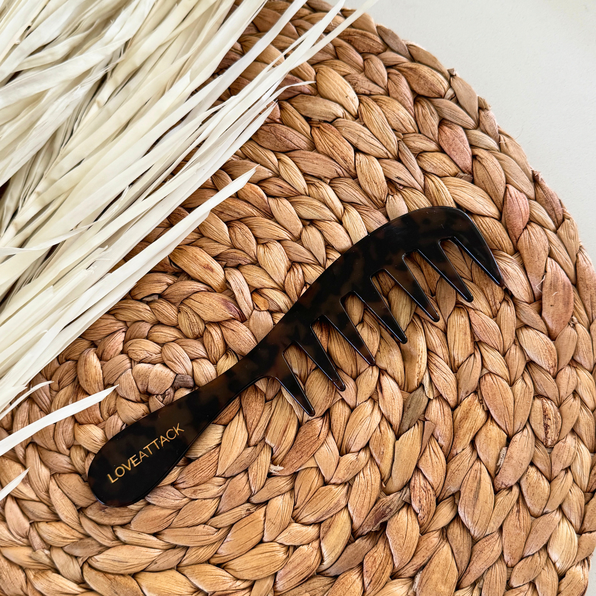 Love Attack - Wholesale Hair Brush/Comb - Cellulose Acetate Ultra Wide Tooth Hair Combs7