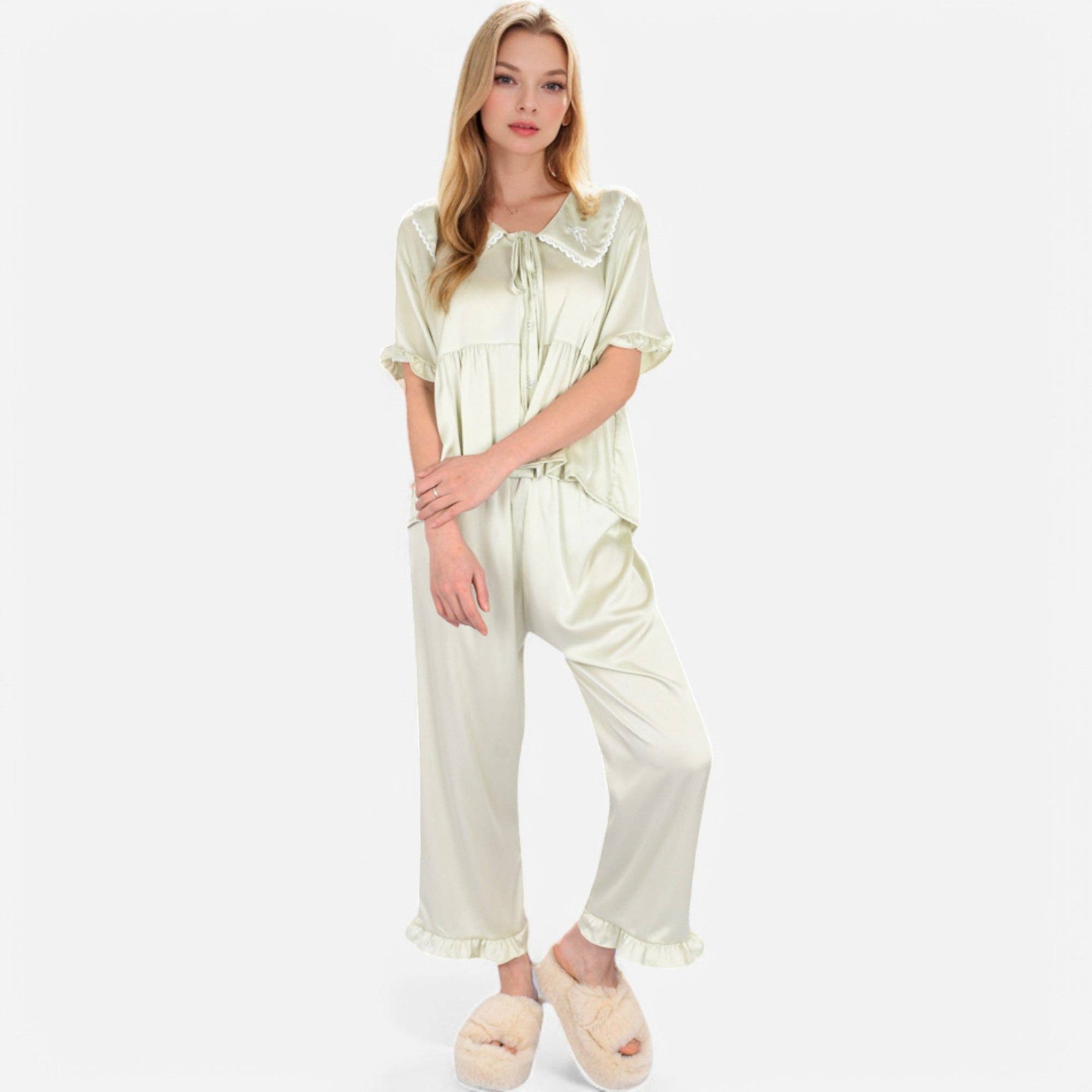 Anna Kaci Wholesale - Vente Haut et bas de pyjama – femme - Ensemble de pyjama avec col brodé et bordure à volants14