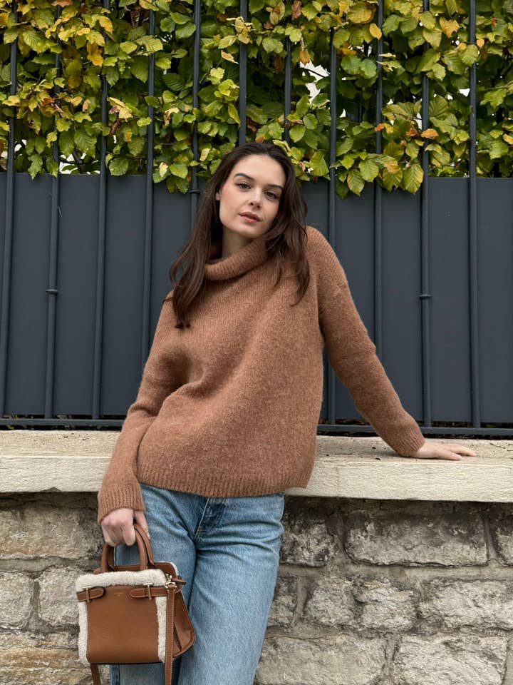 7424 alpaca and wool sweater for wholesale by NOELINE