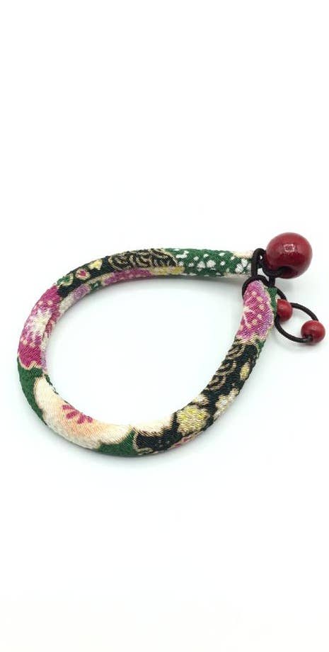 KOTO - Wholesale Beaded Bracelet - Kimono Fabric Bracelet |Green Floral 
Pattern made in Kyoto2