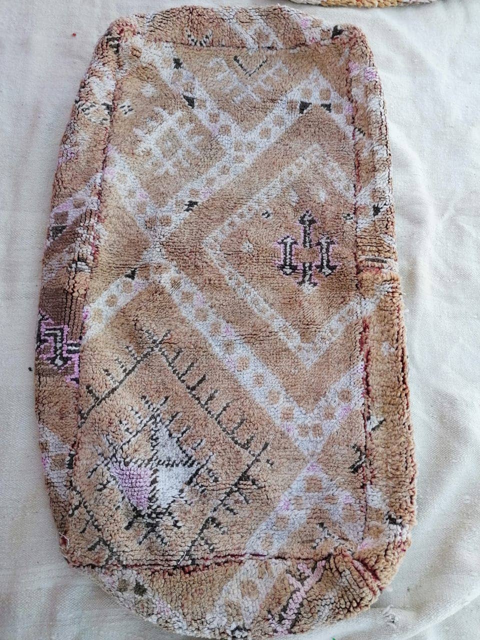 marrakeshop - Vente Pouf - Grande housse de coussin de sol pouf vintage marocain Boujad1