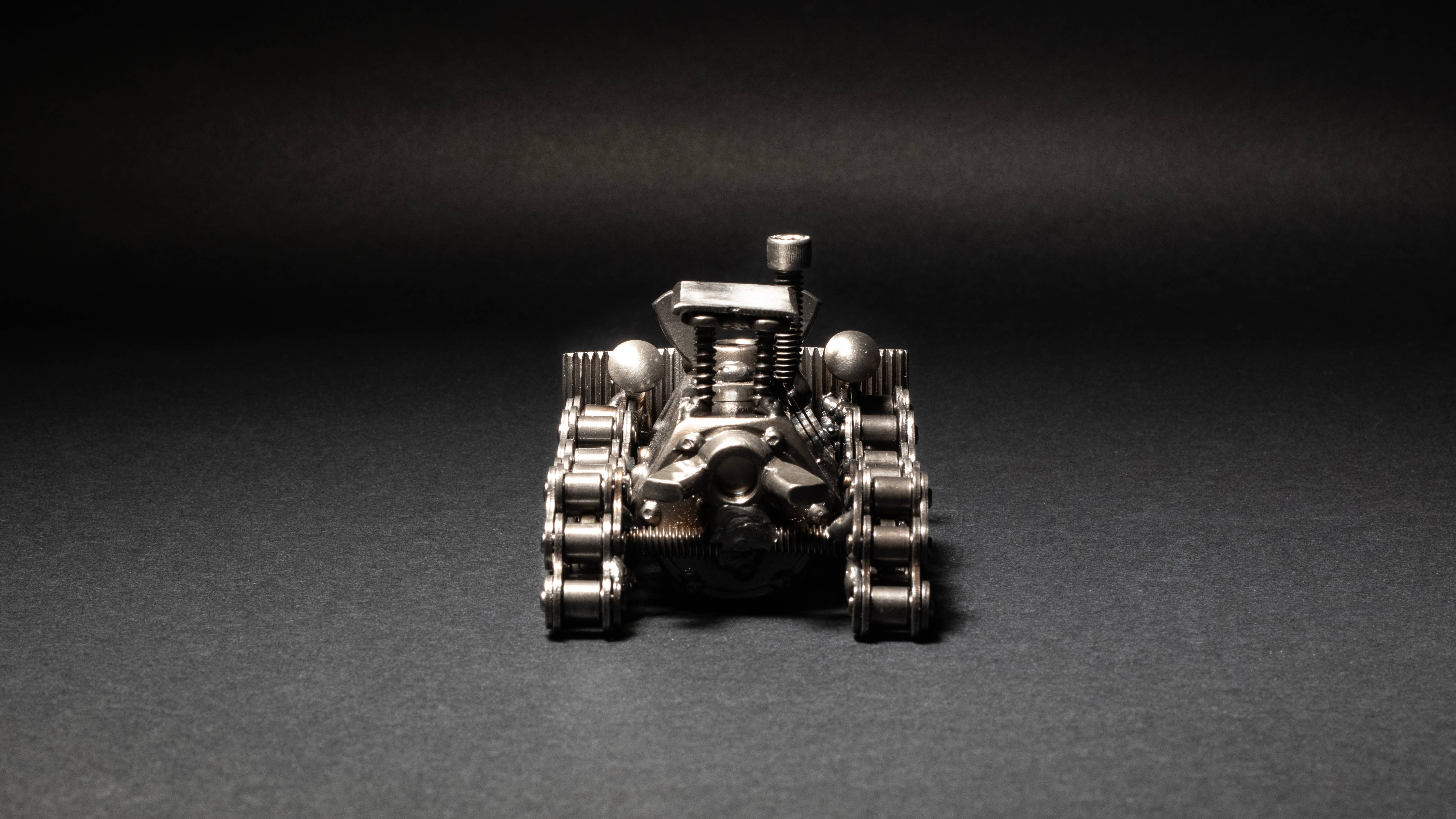 Metal Relic - Wholesale Decorative Figurine - Metal Bulldozer Figurine2