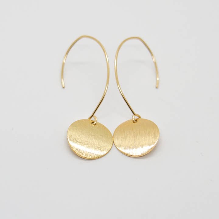 Sista Jewelry - Wholesale Dangle Earrings - Long gold earrings with textured platelets3