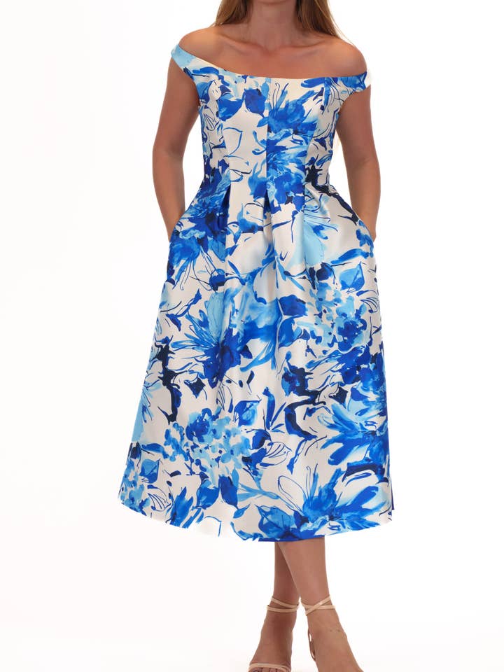 Axelbandslös A-linjeaftonklänning för wholesale av Donna Ricco