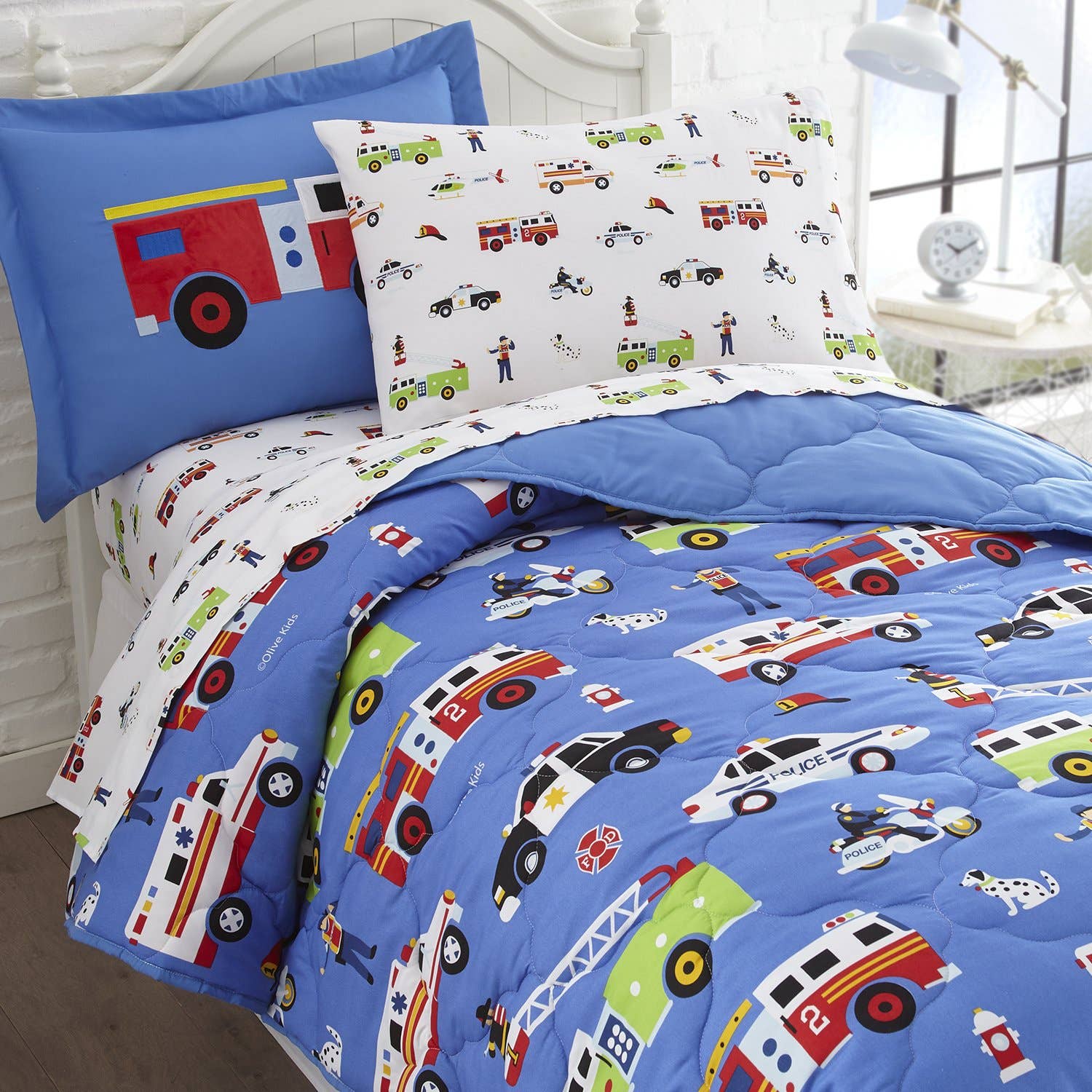 Wildkin - Wholesale Bedding Set - Kids & Baby - Heroes Microfiber Bed in a Bag - Toddler1