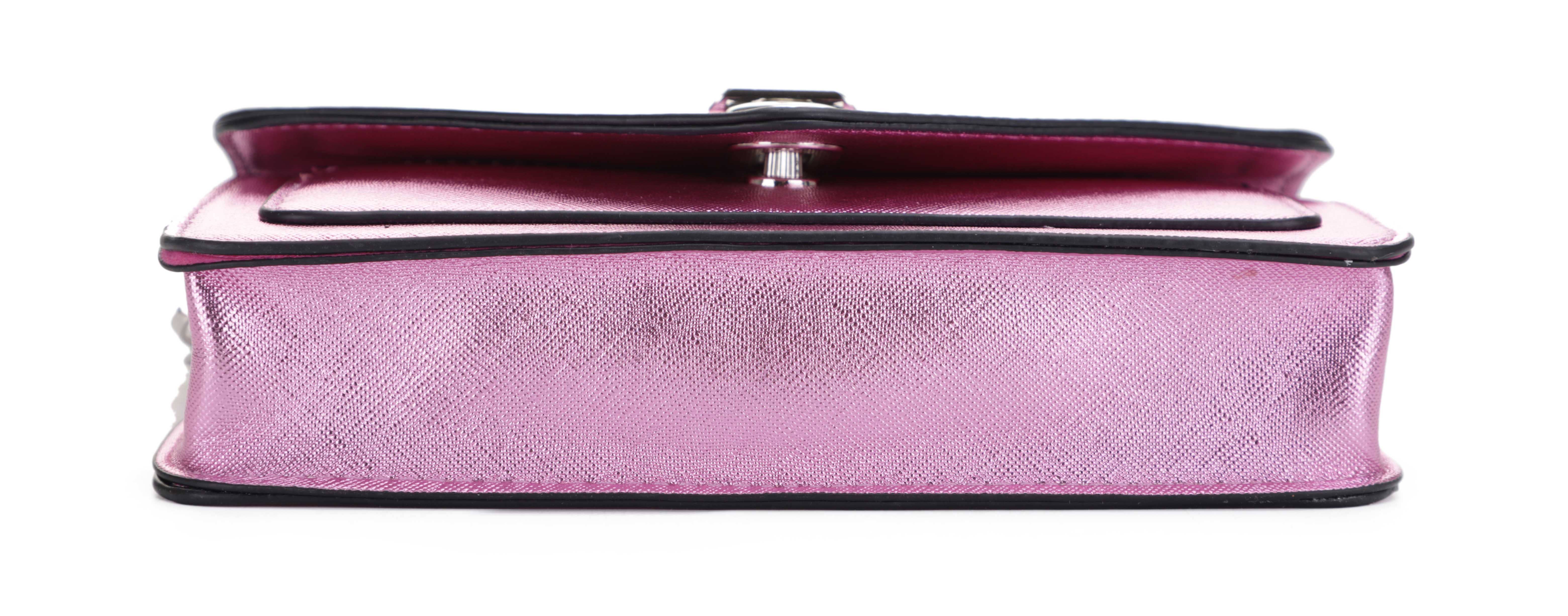 Isabelle Handbags - Vente Sac à bandoulière – femme - SJ20564 Sac bandoulière métallique à poches multiples9