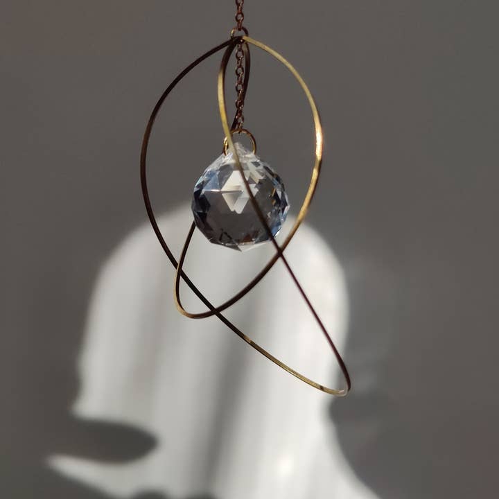 Atelier Intuitive - Wholesale Suncatcher - Suncatcher ETHER • Meditative minimalist sun catcher