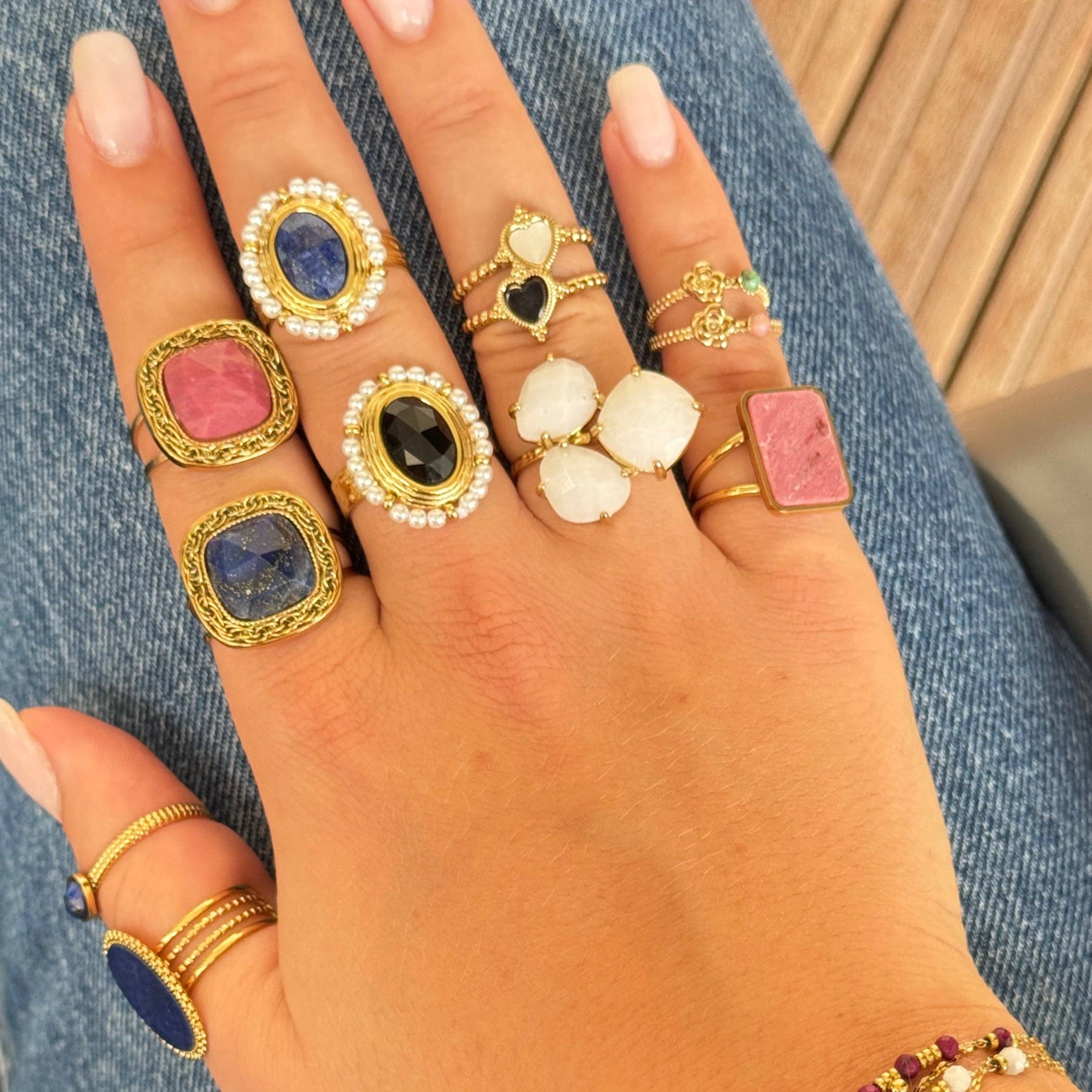 Poudre Bijoux – wholesale Cocktail/statement ring – Simone Ring3