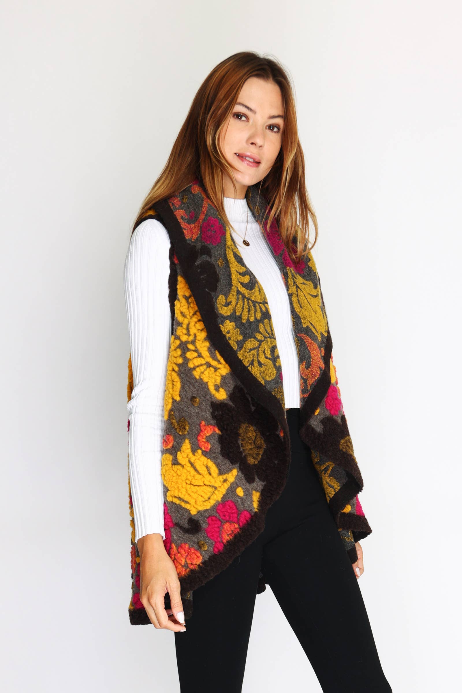 ORNELLA PARIS – wholesale Jacket – Women's – BLL-VK003 wool jacket

6