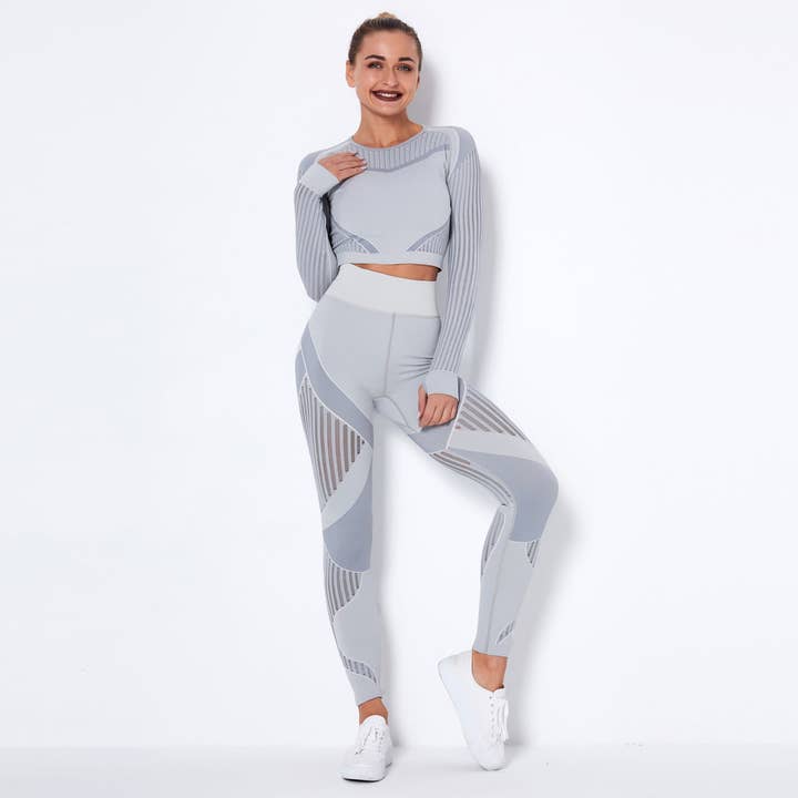 Svelte Seduction - Wholesale Activewear set – Women′s - New Seamless Net Hole Quick Drying Sports Yoga Long Sleeve Striped Fitness Trousers Yoga Suit3