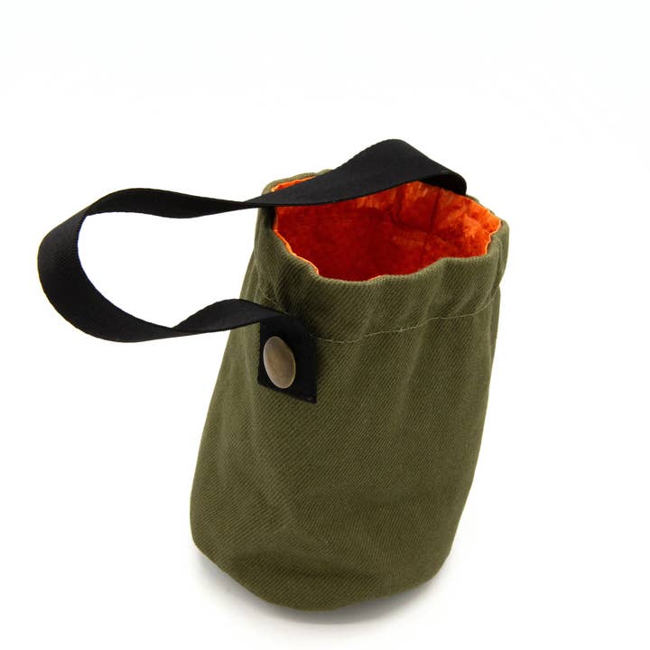 Dog Bag and other Purchase Wholesale feeder fish. Free Returns & Net 60 Terms on Faire trending on Faire.
