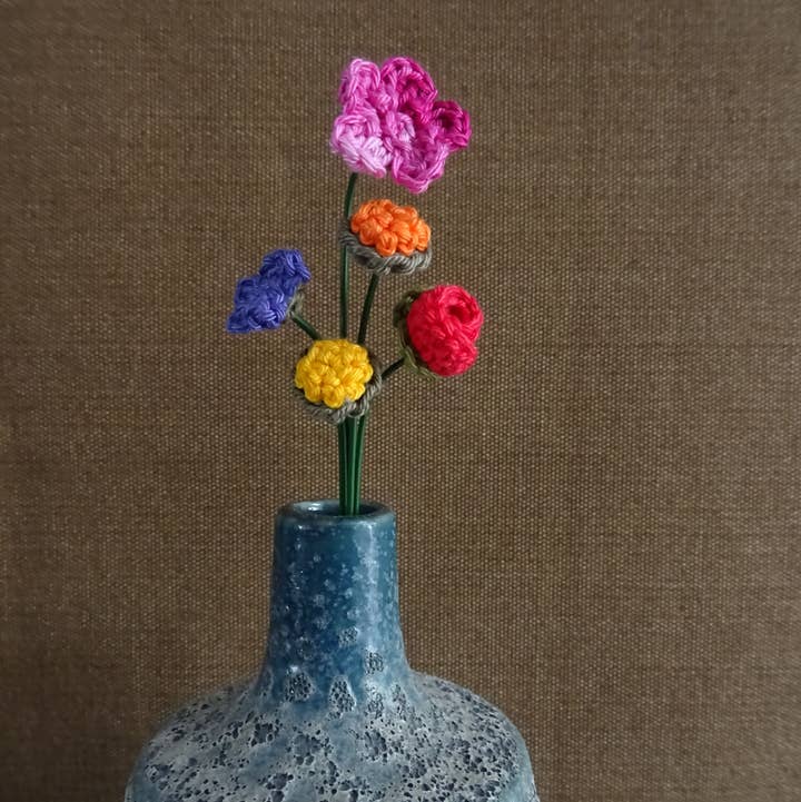 Knuffelsenzo - Wholesale Artificial Flowers - Mix bouquet with 5 flowers0