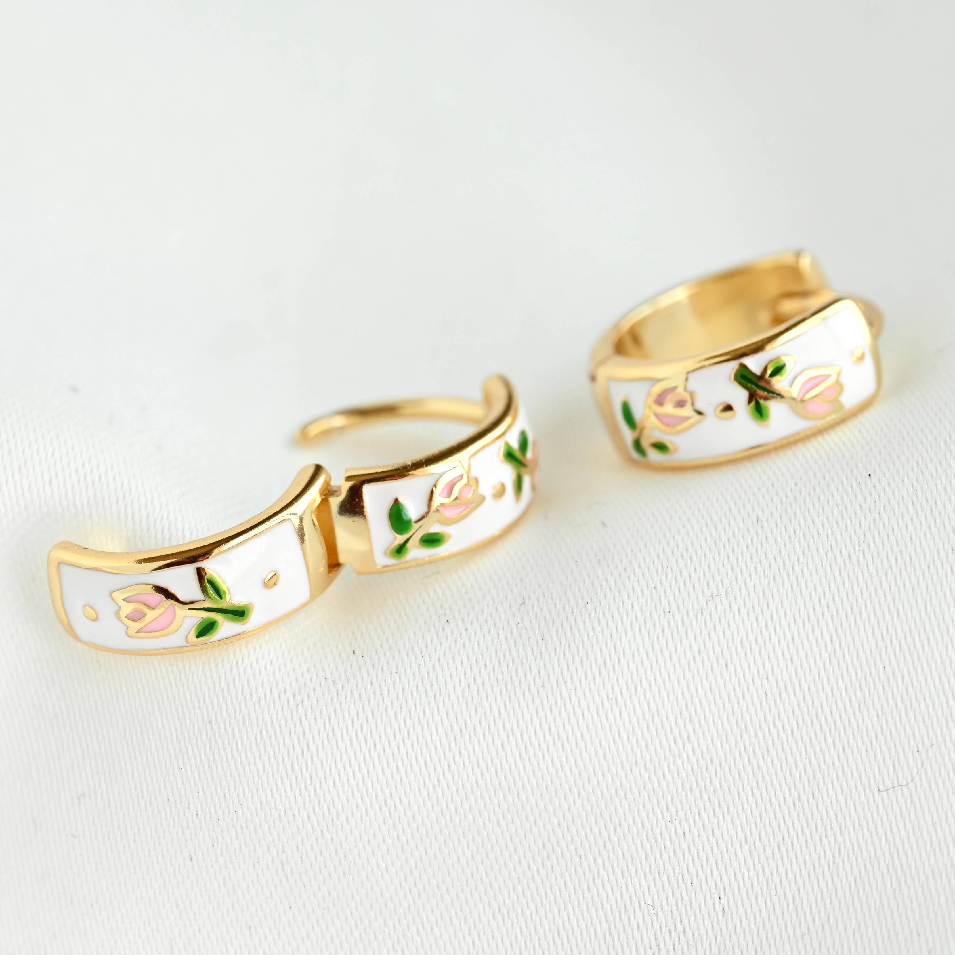 Blueyejewelry - Wholesale Huggie Earrings - Gold Enamel Flower Hoop Earrings-Vintage Style Silver Hoops6