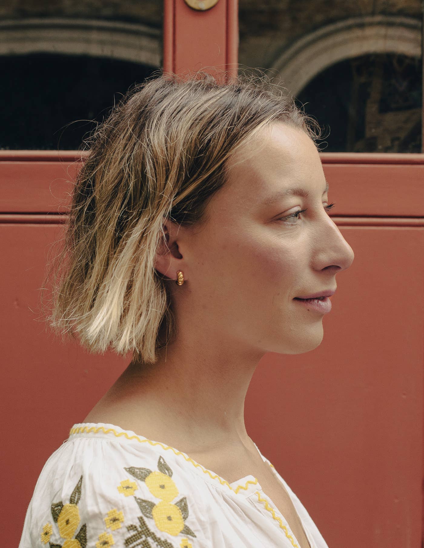 Nordic Muse - Wholesale Huggie Earrings - Gold Small Ridge Huggie Hoop, Waterproof1