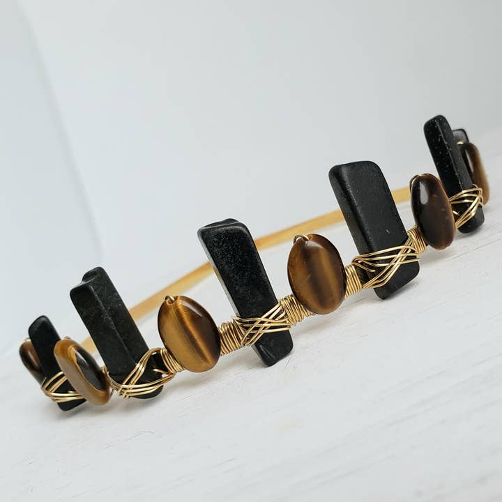 Diadème ou couronne en pierres précieuses - Blackstone & Tiger's-Eye pour la vente par Divine Dragon Designs