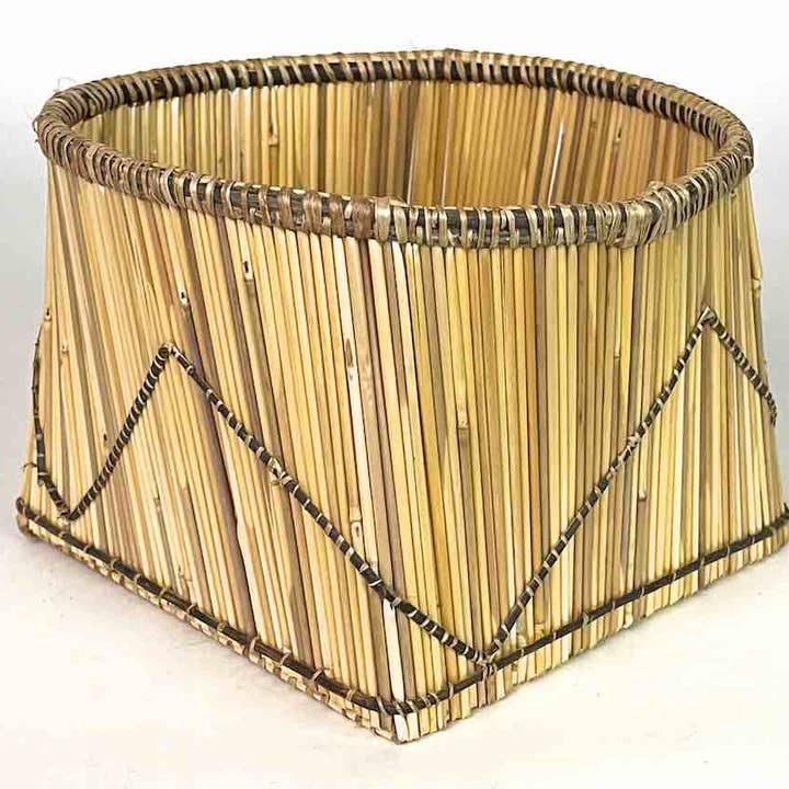 Cesta de paja decorada con parte superior redonda de fondo cuadrado | 4 tamaños para venta al por mayor de The Niger Bend