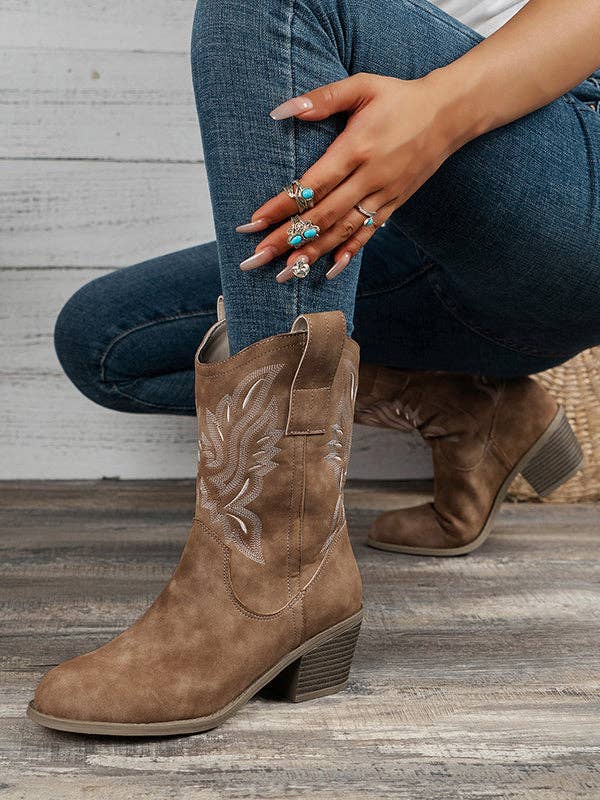 KAMEL Broderade rundade tå split-joint stövlar pumps för wholesale på Faire0