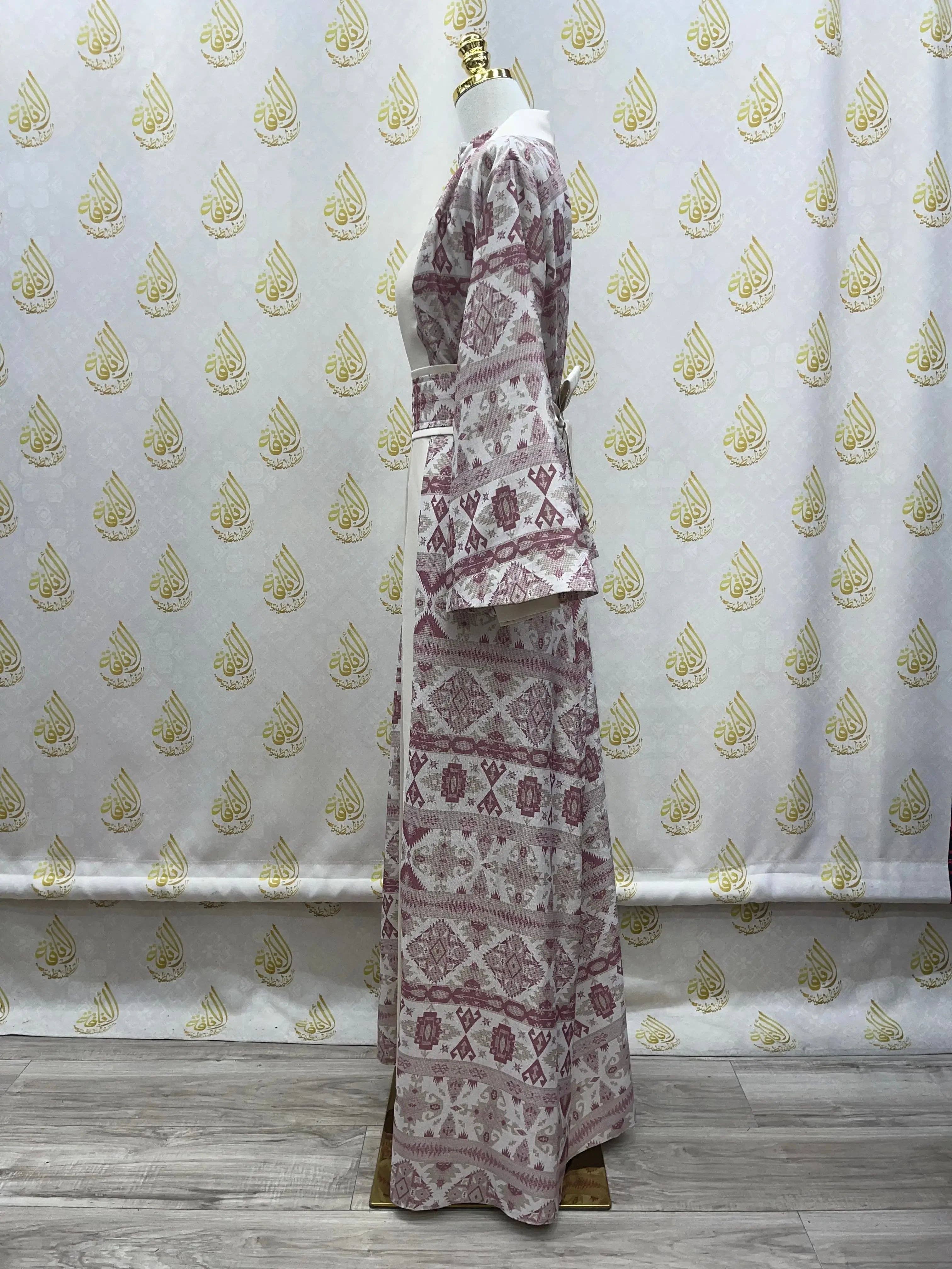 Palestinian Elegance - Wholesale Kaftan - Women's - Satin Silk Kaftan: Luxurious Comfort and Elegant Style18