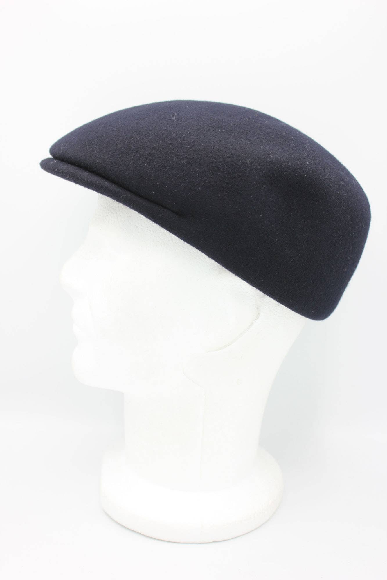 Hologramme Paris – Engroshandel Newsboy/schoolboy hat - Unisex – Klassisk italiensk ensfarvet uldhue med kuppelform20