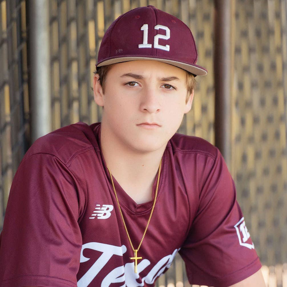 Golden Thread – Colar pingente/pendente por atacado – Corrente Cruzada em Ouro9